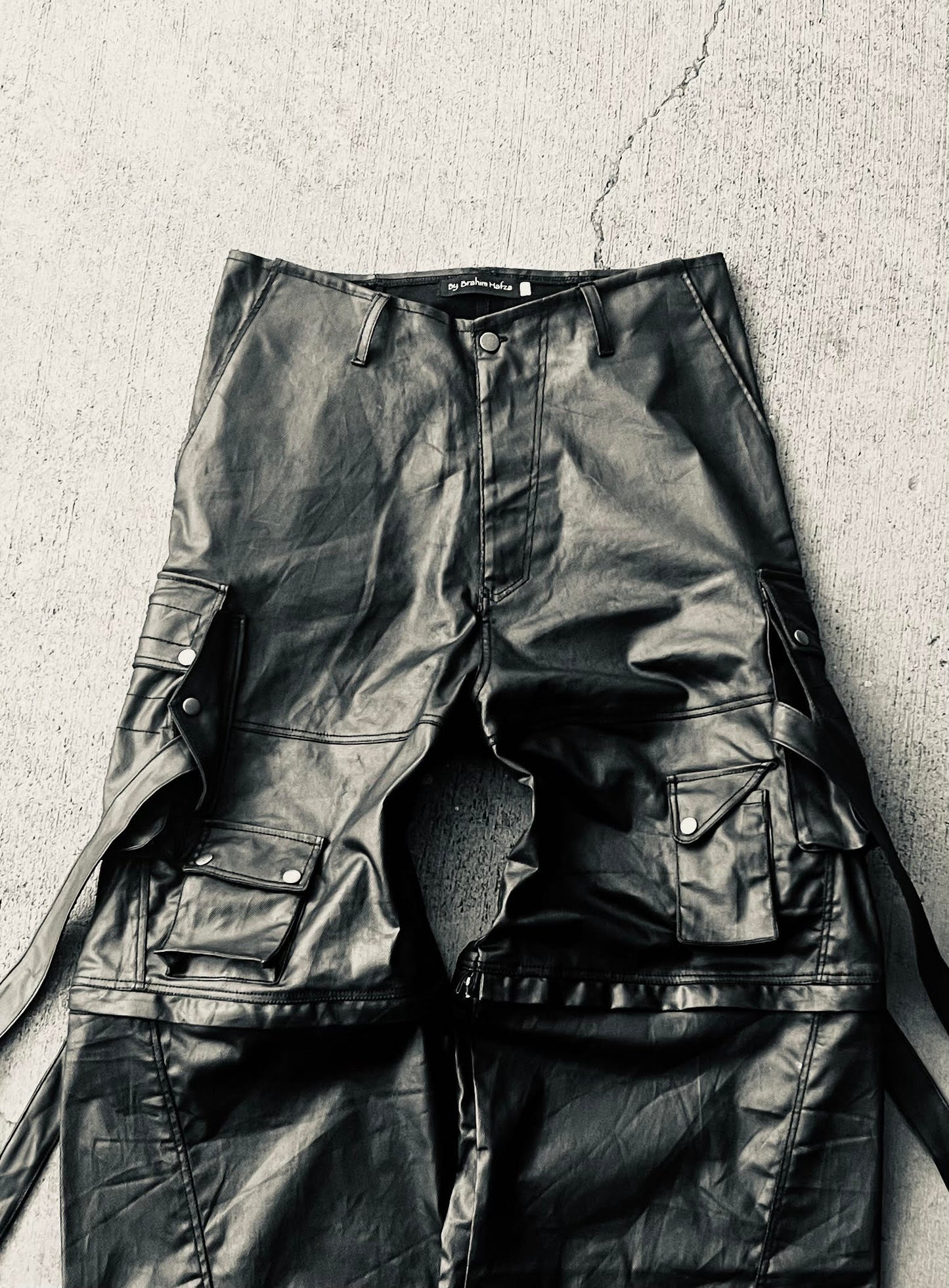 "Levantine" Waxed Convertible Cargo Pants